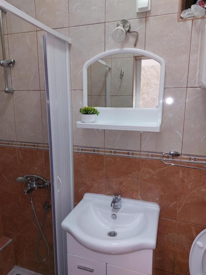 Apartments Mira Тиват Экстерьер фото