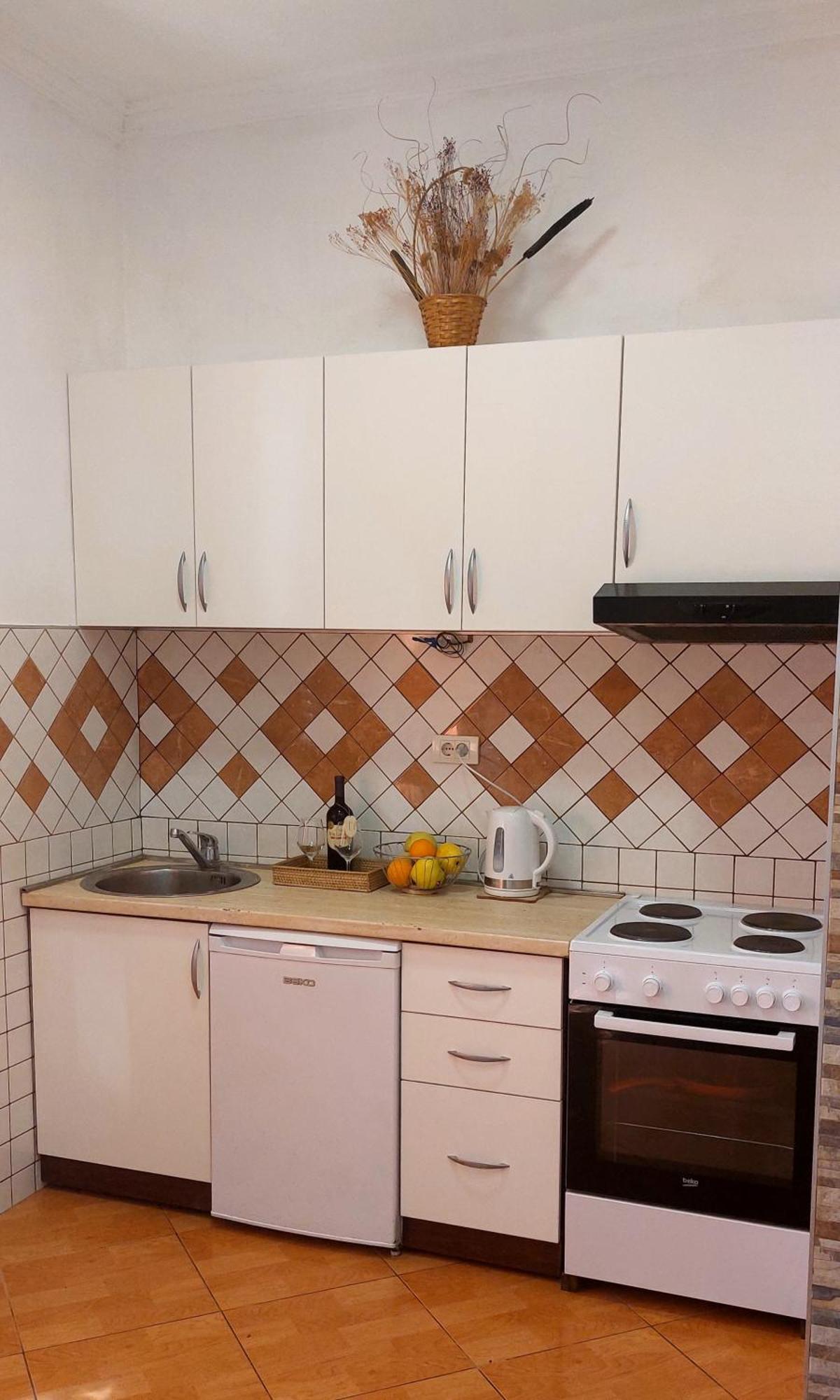 Apartments Mira Тиват Экстерьер фото