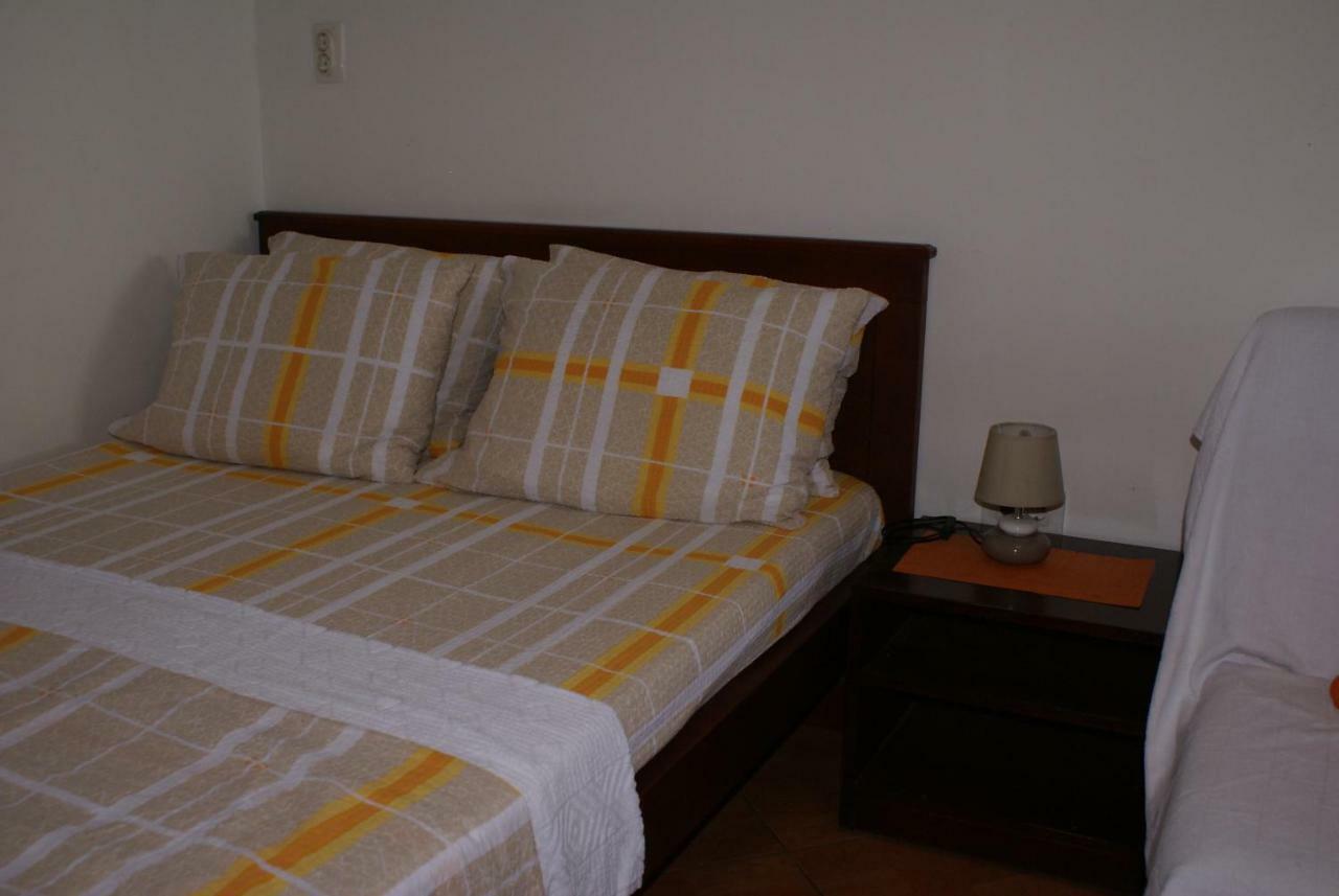 Apartments Mira Тиват Экстерьер фото